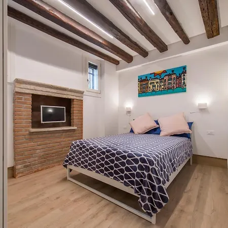 Διαμέρισμα Al Traghetto Apartment Βενετία